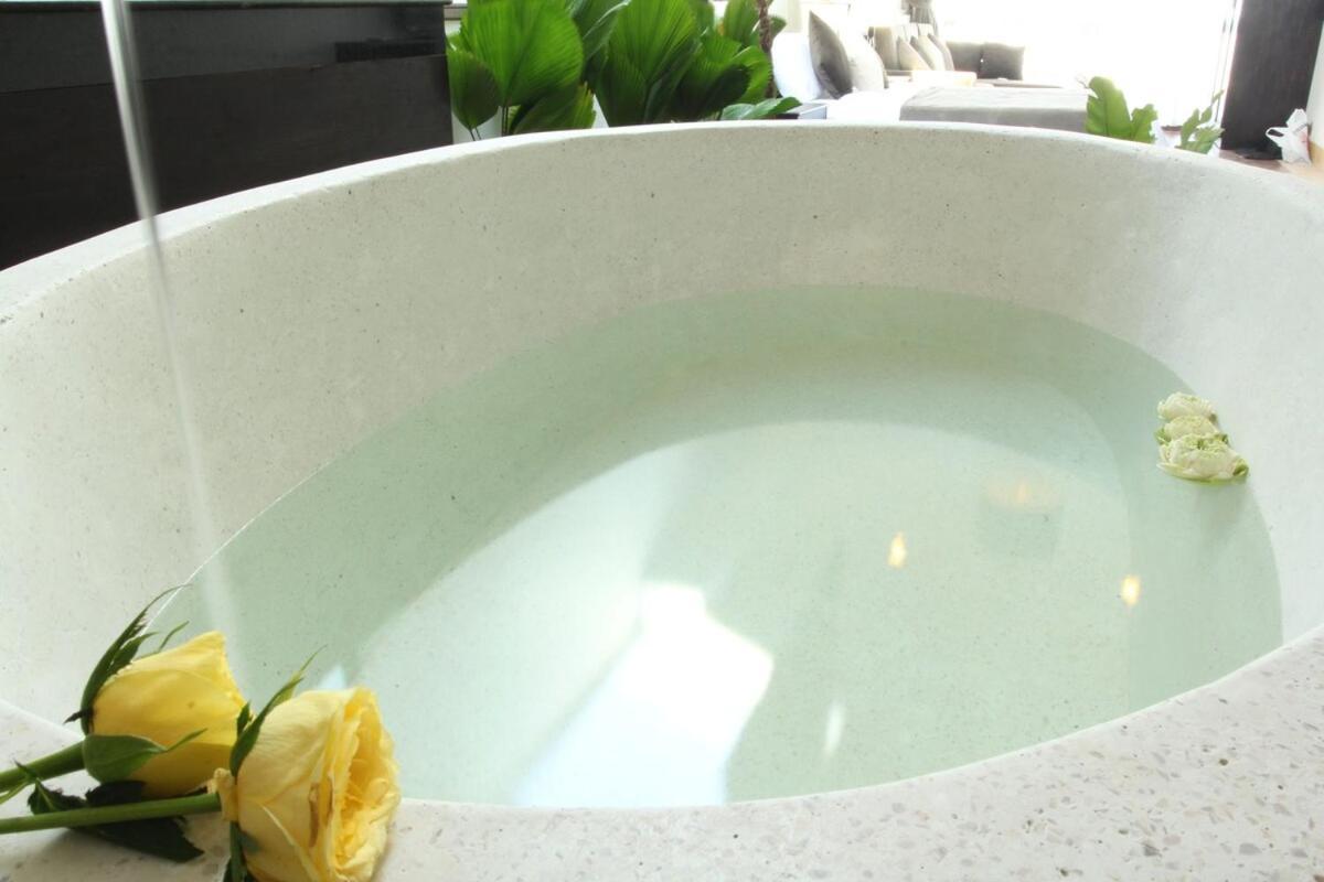 פנום פן Blue Crystal Boutique Hotel מראה חיצוני תמונה